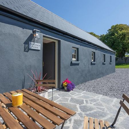 Coach House Cottage On The Shores Of Lough Corrib Galway Esterno foto